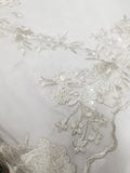 Elegant White Lace Embroidered Sequined Appliques Lace Fabric for Dress, Wedding Gowns, Bridal Supplies